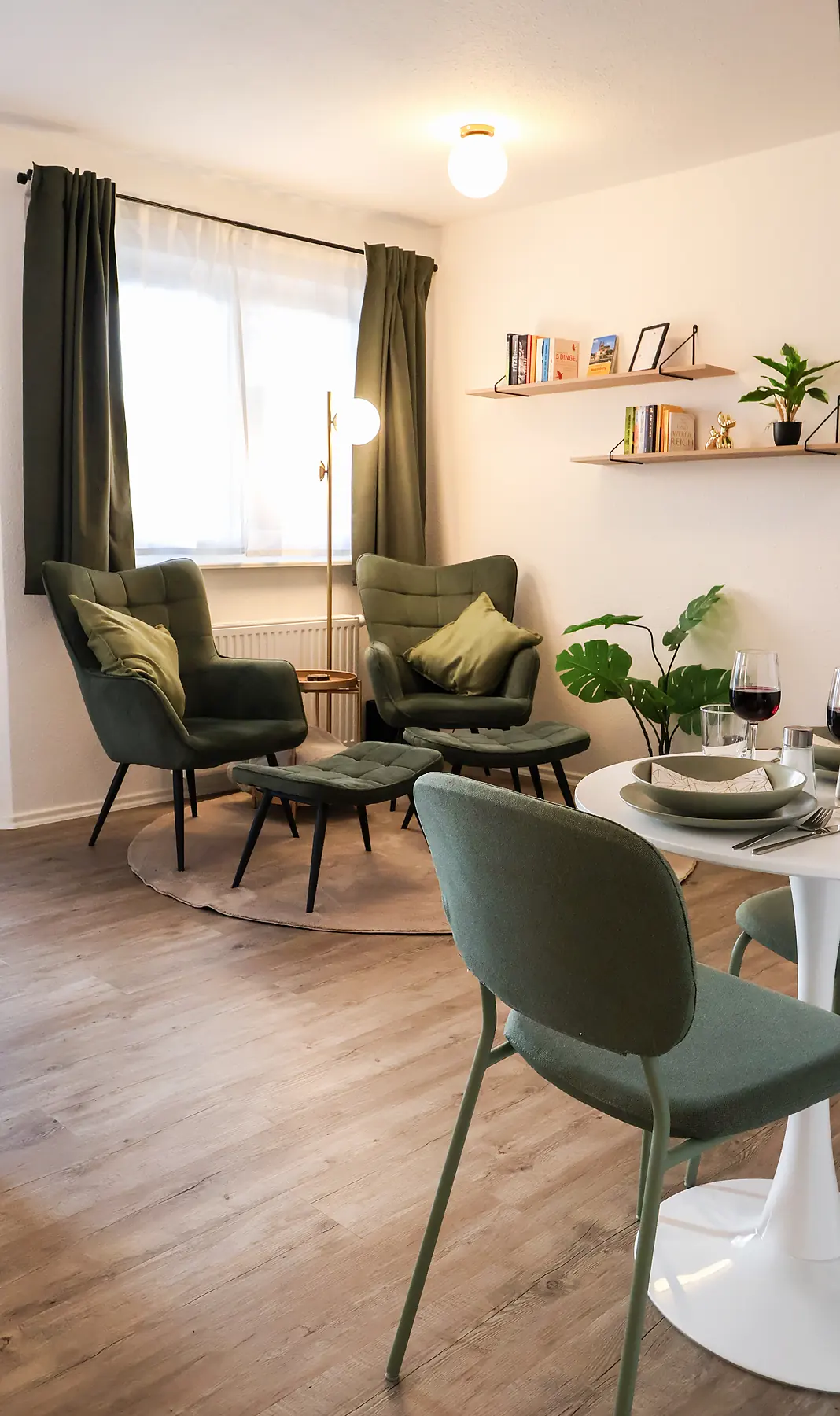 Essbereich und Lounge